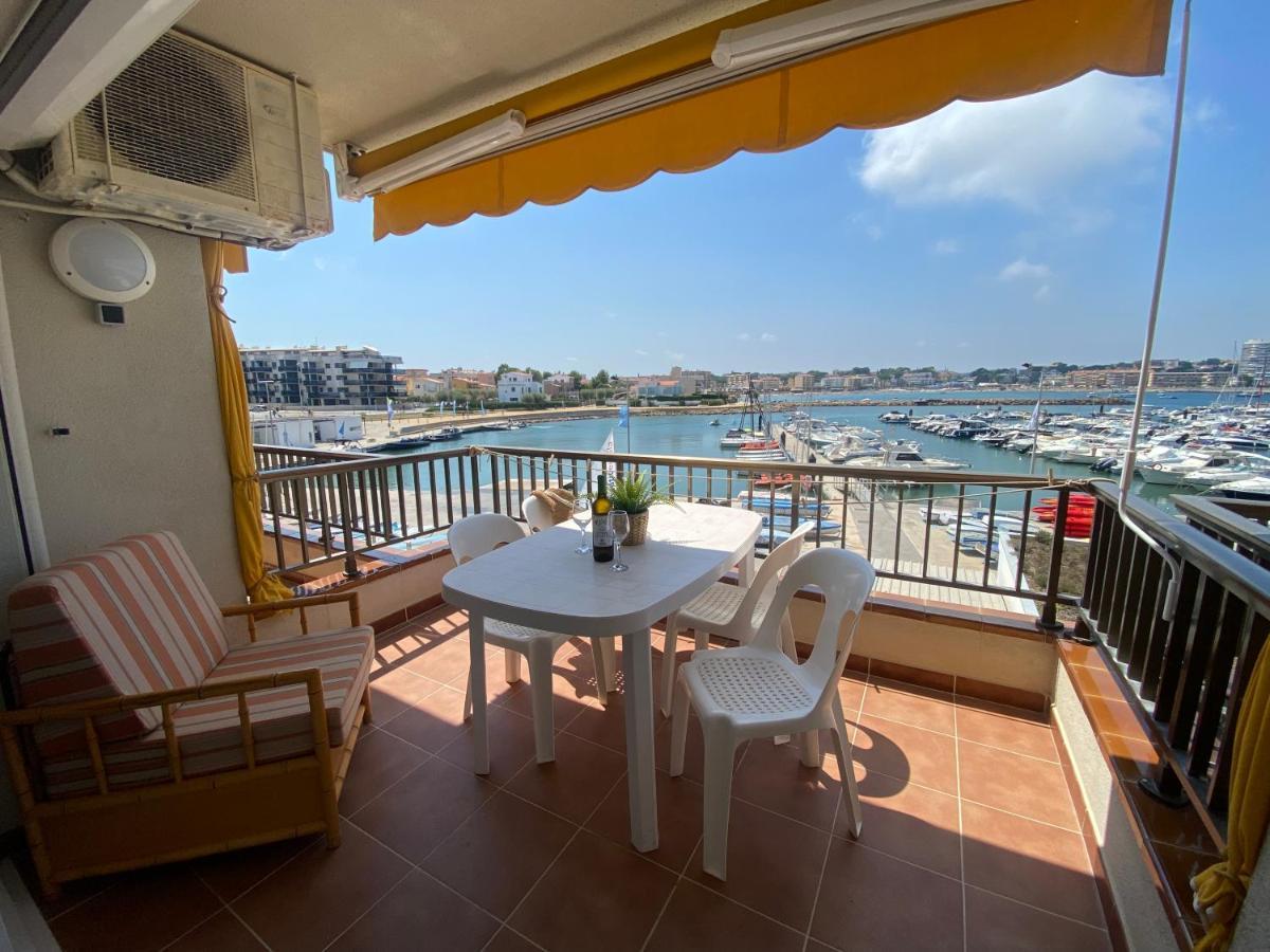 Apartamento en primera línea de mar L' Escala Exterior foto