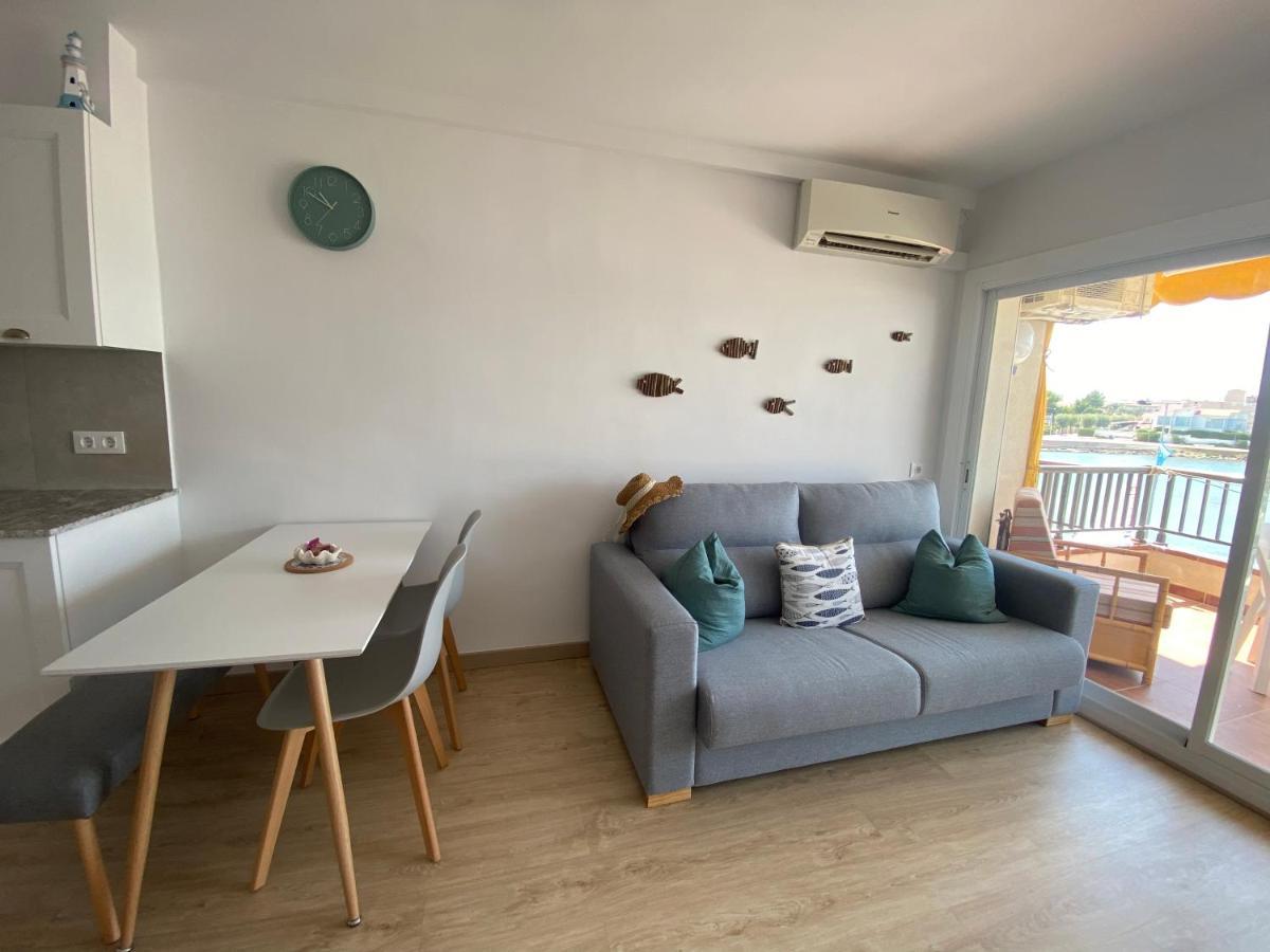 Apartamento en primera línea de mar L' Escala Exterior foto