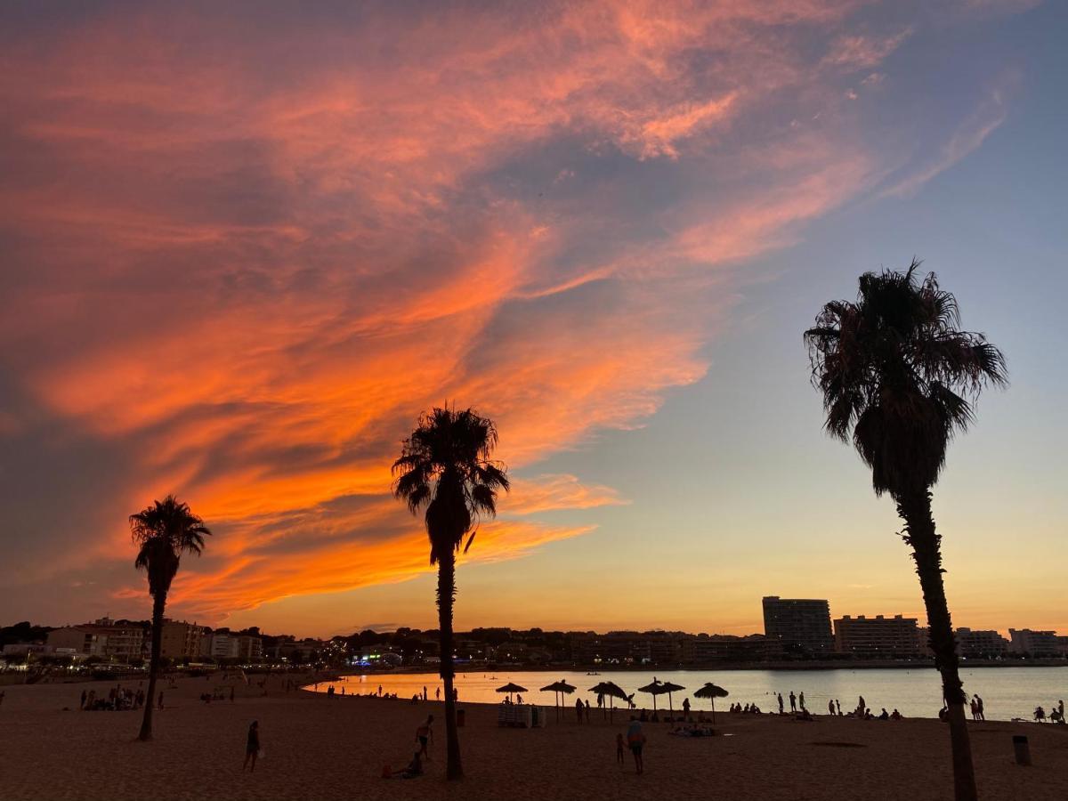 Apartamento en primera línea de mar L' Escala Exterior foto